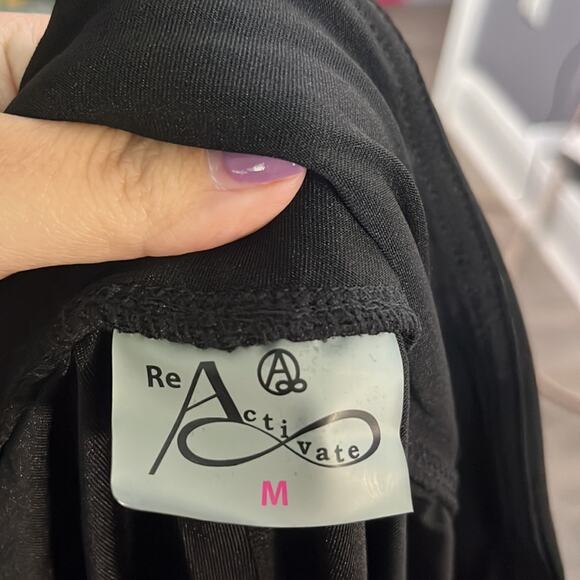 Reactivate Black and Blue Athletic Leggings Size Medium - Picture 7 of 9